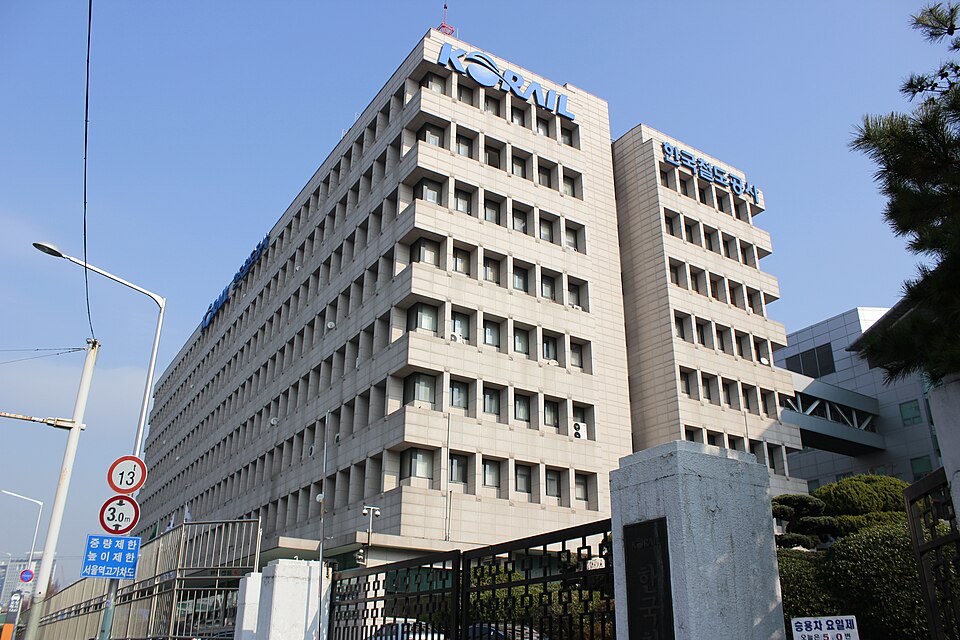 HYBE Corporation Building